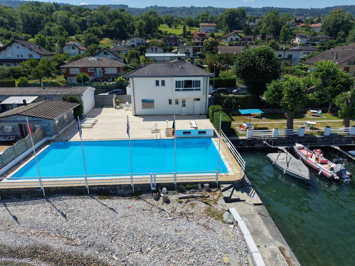Exclusive Lakeside Experience by Lake Geneva in Maxilly-sur-Léman, Région de Thonon-les-Bains