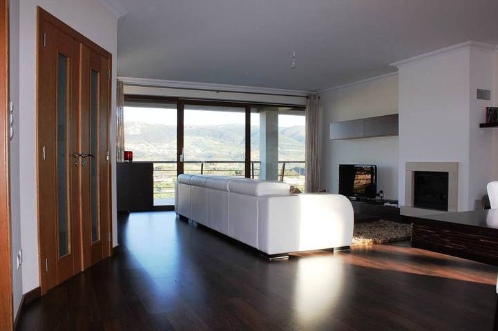 Maison de vacances pour 12 personnes, avec balcon et jardin, animaux acceptés à Lamas