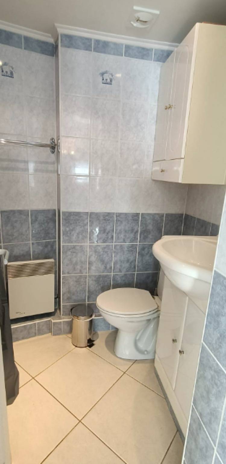 Ganze Wohnung, Ferienwohnung für 3 Personen in Saint-Raphaël, Massif de l'Esterel