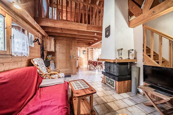 Gîte pour 8 personnes, avec jardin à Verchaix - 3