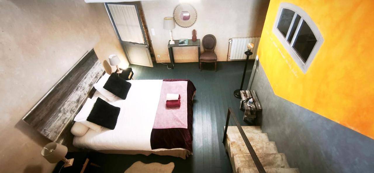 Appartement entier, Appartement climatisé avec belle terrasse à 10 min d'Uzès in Vallabrix, Région de Nîmes
