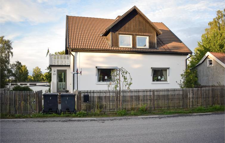 Hus för 9 Personer med trädgård in Virserum, Hultsfred