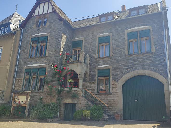 Ferienwohnung für 3 Personen, mit Balkon in Brauneberg