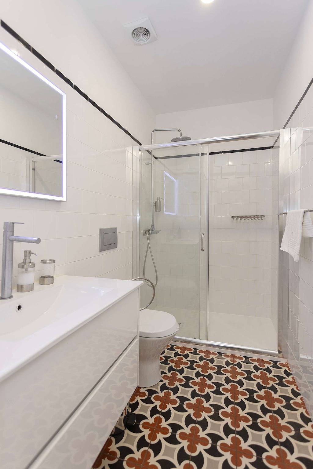 Liiiving in Porto - Trindade Deluxe Studio 3T, foto 6