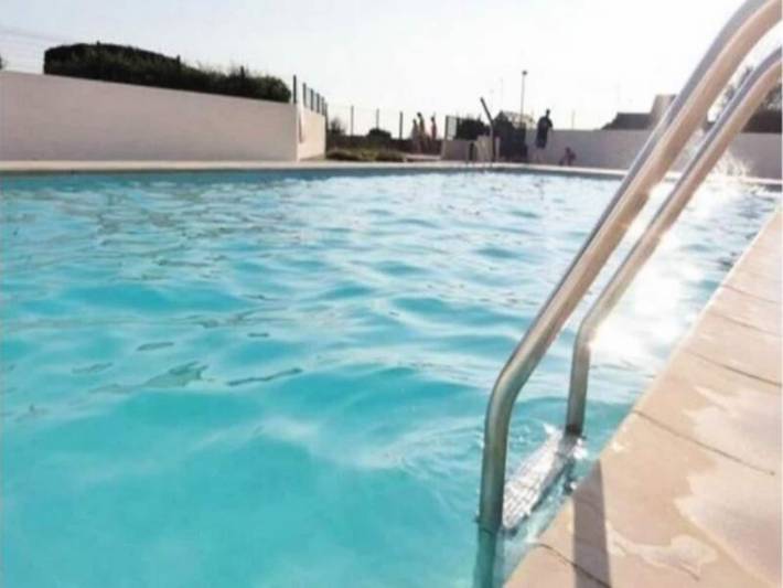 Gîte pour 4 personnes, avec terrasse ainsi que jardin et piscine, adapté aux familles à Guidel Plage - 4