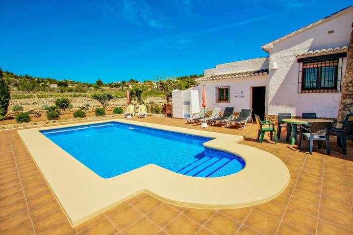 Casa rural para 6 personas, con Terraza y Jardín además de Piscina y Vistas en Jalón - 4