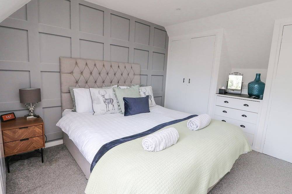 Ben View, family friendly, character holiday cottage in Arrochar in Loch Lomond, Argyll & Bute