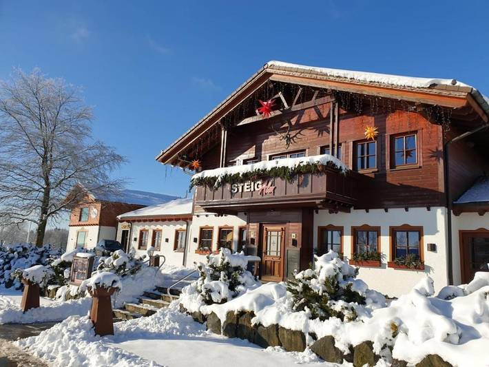 Hotel für 2 Personen, mit Terrasse und Sauna in Bad Marienberg - 4