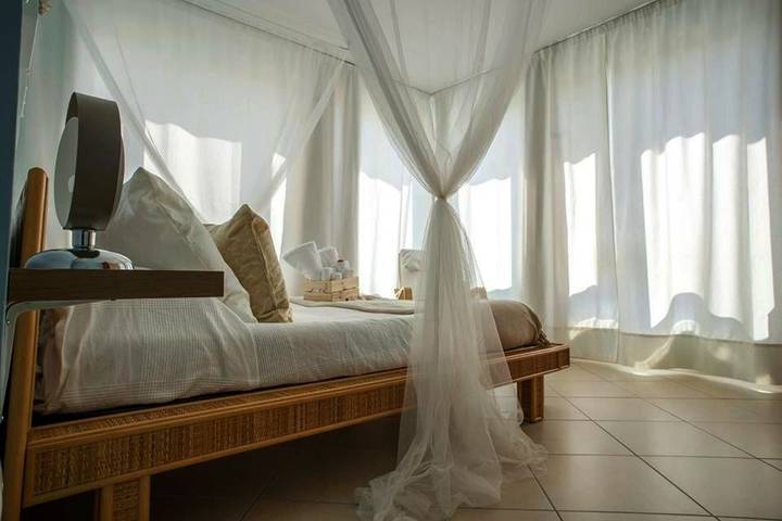 Chambre d’hôte pour 3 personnes, avec Terrasse et Vue à San Leone