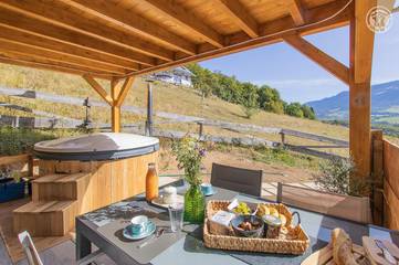 Chalet pour 4 Personnes dans Arith, Bauges, Photo 1