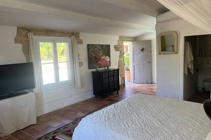 Gîte pour 2 personnes, avec jardin, animaux acceptés à Meynes - 4