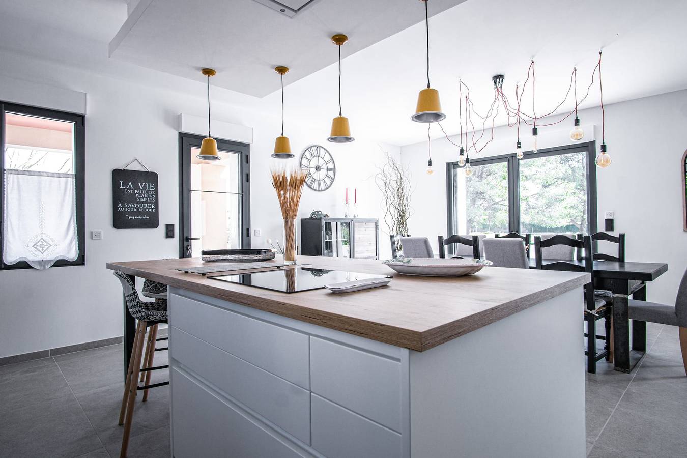 Ferienhaus für 8 Personen mit Garten in L'Isle-sur-la-Sorgue, Vaucluse