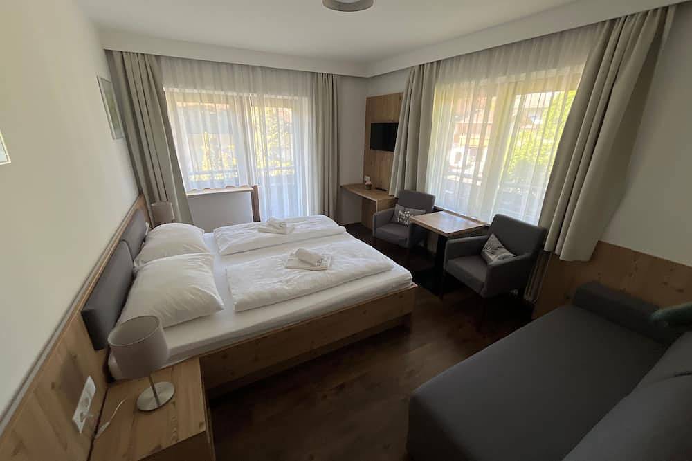 Zimmer 05 / 3Bett mit Balkon - Pension Alpina in Obsteig, Bezirk Imst