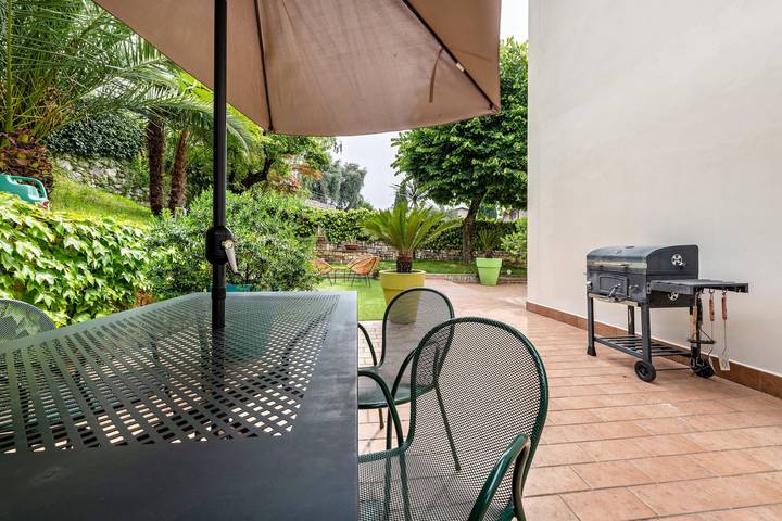 Gîte pour 6 personnes, avec jardin ainsi que balcon et vue sur le lac, animaux acceptés à Brenzone - 4