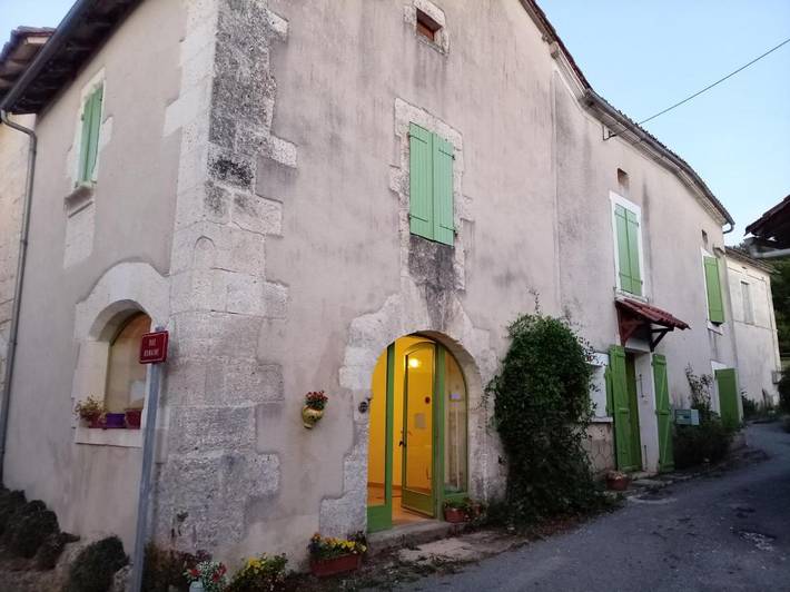 Location de vacances pour 2 personnes à Vieux-Mareuil