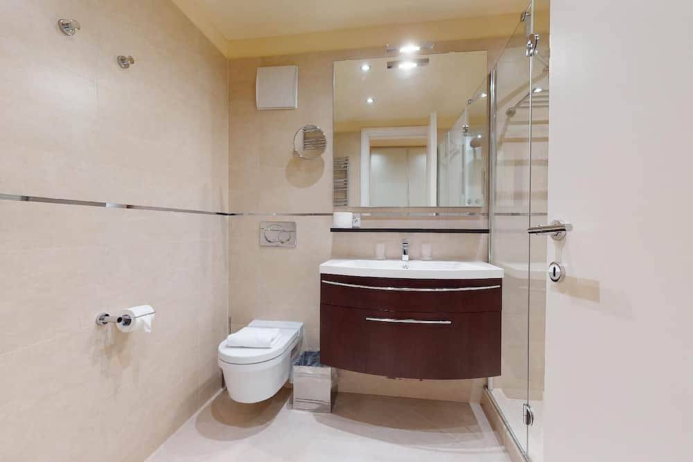Ganze Wohnung, Modern 3½ room flat on the ground floor, approx. in Madulain, Sankt Moritz