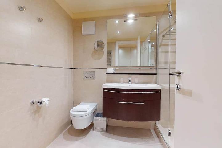 Ganze Wohnung, Modern 3½ room flat on the ground floor, approx. in Madulain, Sankt Moritz