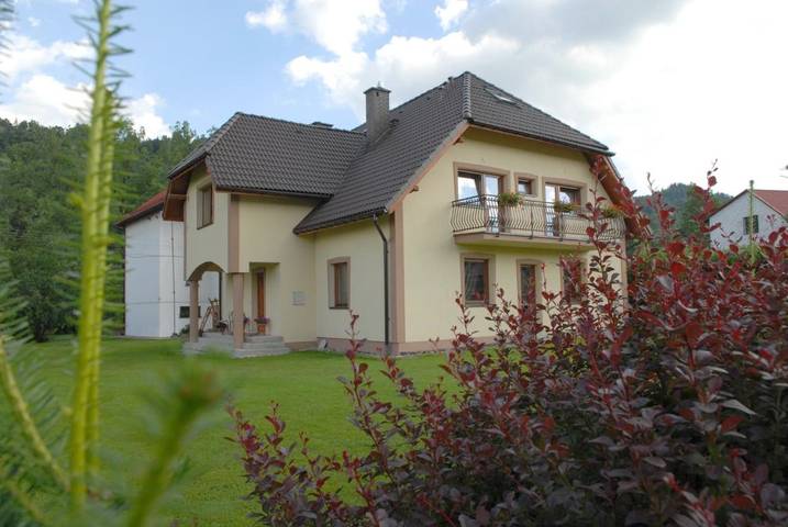 Zakwaterowanie u rodziny goszczącej dla 3 osób, z ogród, zwierzęta dozwolone w Kamesznica