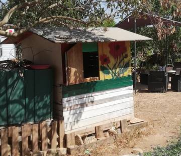 Gîte pour 5 personnes, avec vue ainsi que jardin et terrasse à Saint-Marcel-sur-Aude