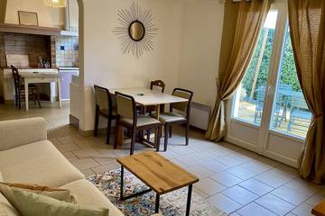 Gîte pour 4 personnes, avec jardin à Labouheyre