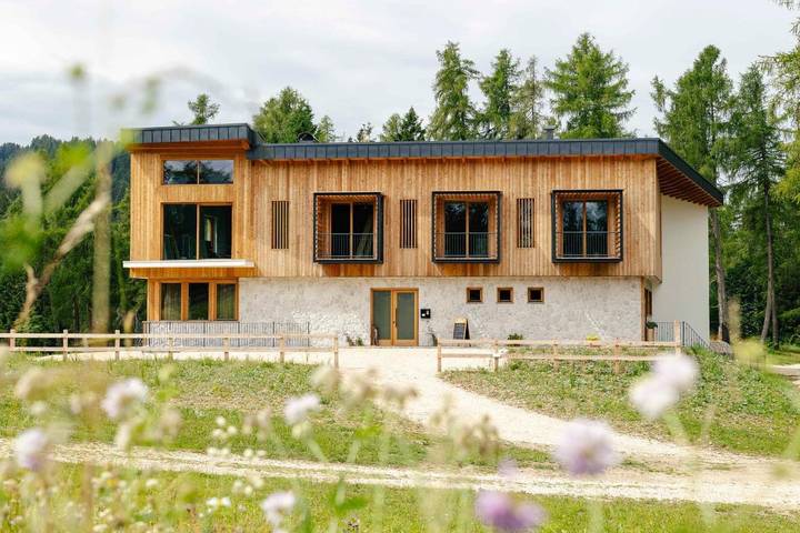 Chambre d’hôte pour 2 personnes, avec Terrasse ainsi que Jardin et Vue à Cavareno