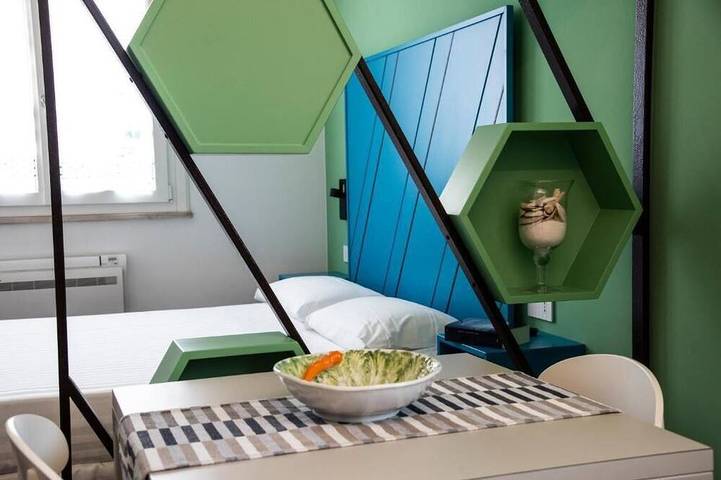 Apartamento de vacaciones para 2 personas, con jacuzzi y jardín - 1