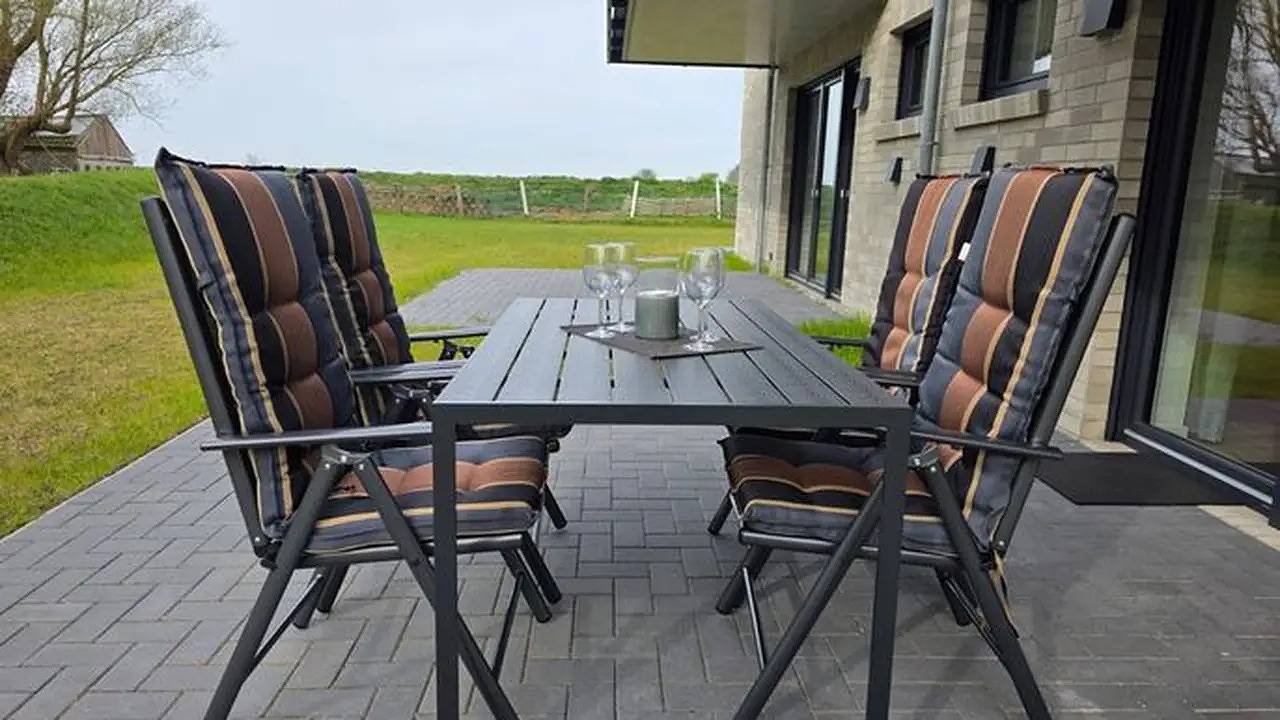 Ganze Ferienwohnung, Ferienwohnung für 4 Personen (65 m²) in Westerholt, Nordseeküste