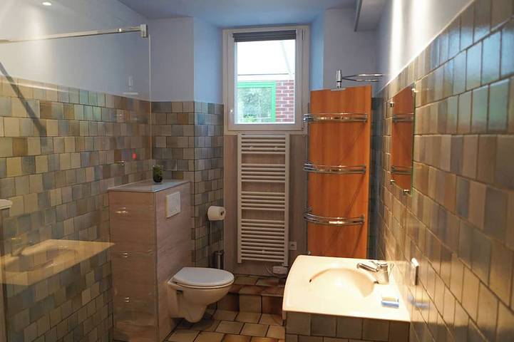 Gîte pour 2 personnes, avec jardin et terrasse dans Treigny-Perreuse-Sainte-Colombe - 3