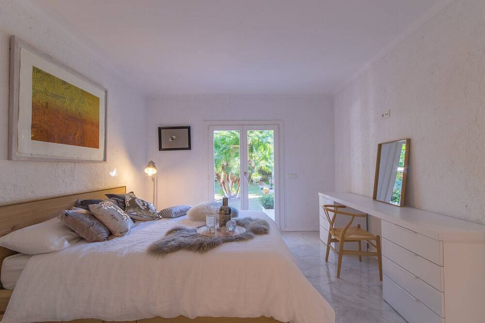 Elegant Beachside Can Catlar Villa in Playa de Muro, Muro