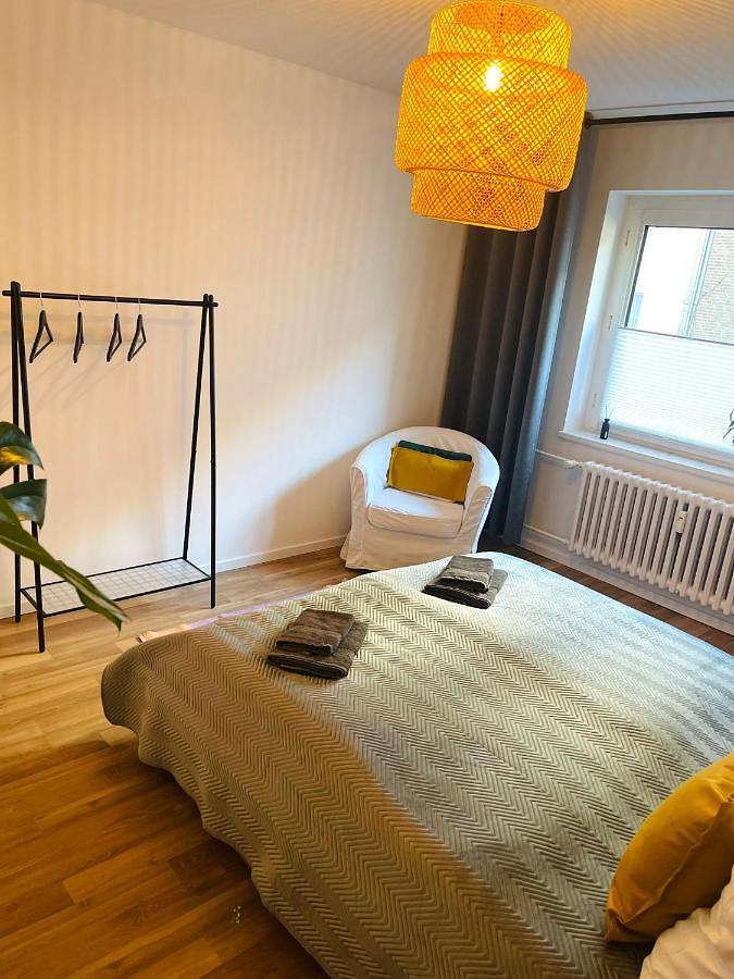 Ferienwohnung für 4 Personen, mit Balkon in Düsseldorf - 2