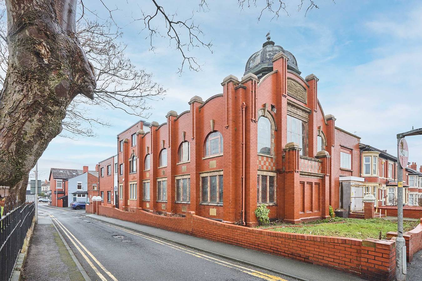 Entire apartment, Host   Stay   Showtime Studio in Blackpool Pleasure Beach, North West England