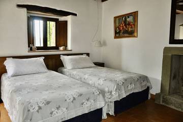 Villa for 4 Guests in Torreone, Arezzo Province, Picture 3