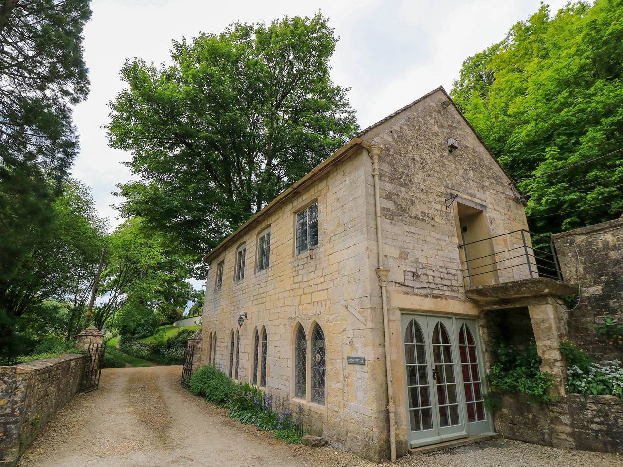 Chapel Cottage in Stroud, Gloucestershire