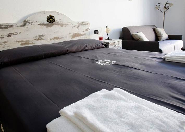 Maison d’hôte pour 4 personnes, avec terrasse et vue à Lipari - 3