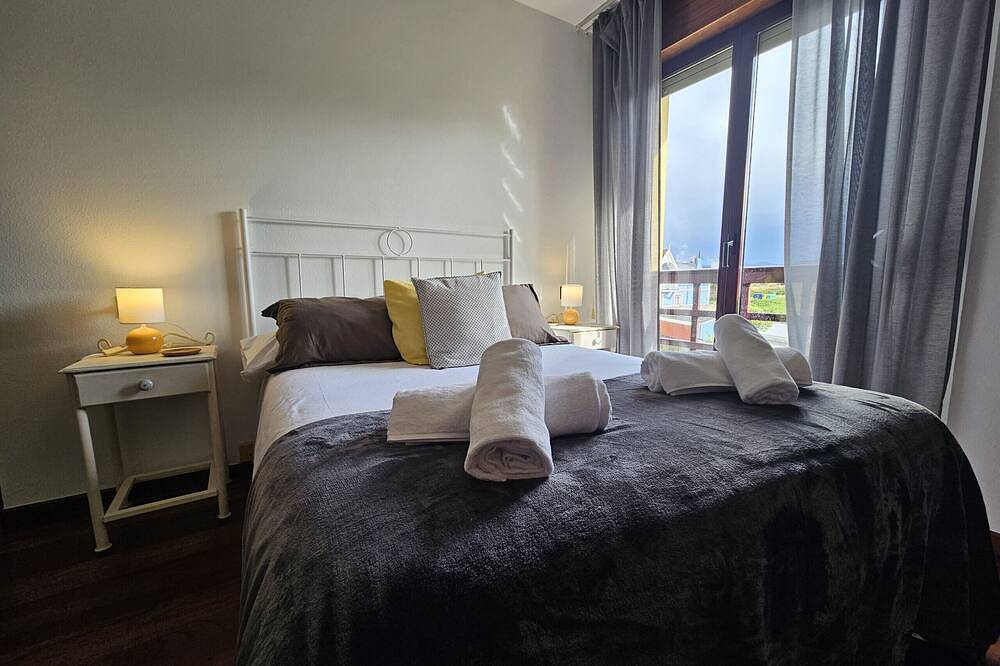 Entire apartment, 31A01 Apartamento Ría Navia El Espín in L'Espín, Coaña