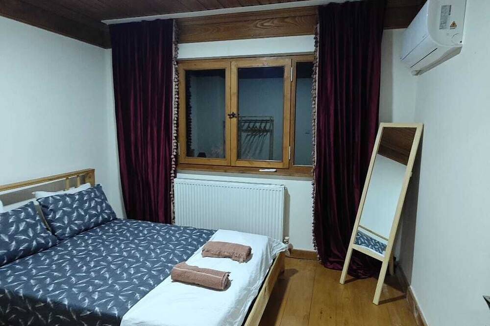 An Istanbul tale, an Istanbul dream, Bosphorus Terrific 4-bedroom villa with ac in Üsküdar, Istanbul