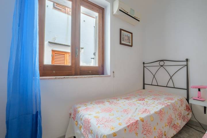 Gîte pour 5 personnes, avec Jardin à Lipari - 3