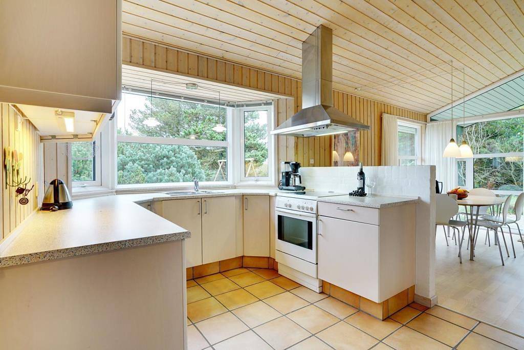 Hübsches gepflegtes Haus auf fantastischem Grundstück in Henne, Varde
