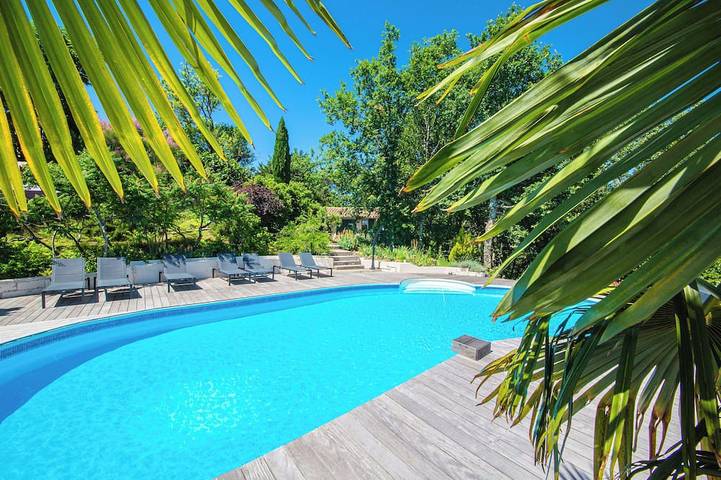 Appartement de vacances pour 4 personnes, avec Terrasse ainsi que Jardin et Piscine à Gaillac