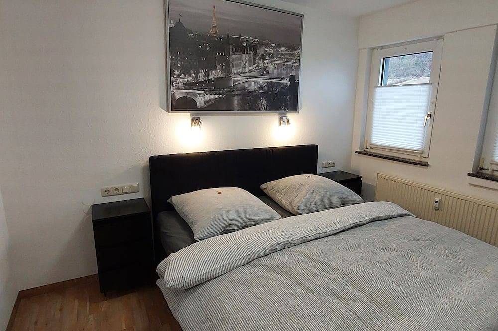 Ganze Wohnung, Ferienwohnung in Höxter Weserbergland an der Weser. Geeignet für 4 P. mit 82m² in Höxter, Kreis Höxter