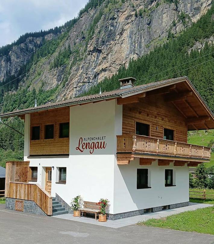 Chalet für 6 Personen, mit Ausblick und Terrasse, mit Haustier in Finkenberg