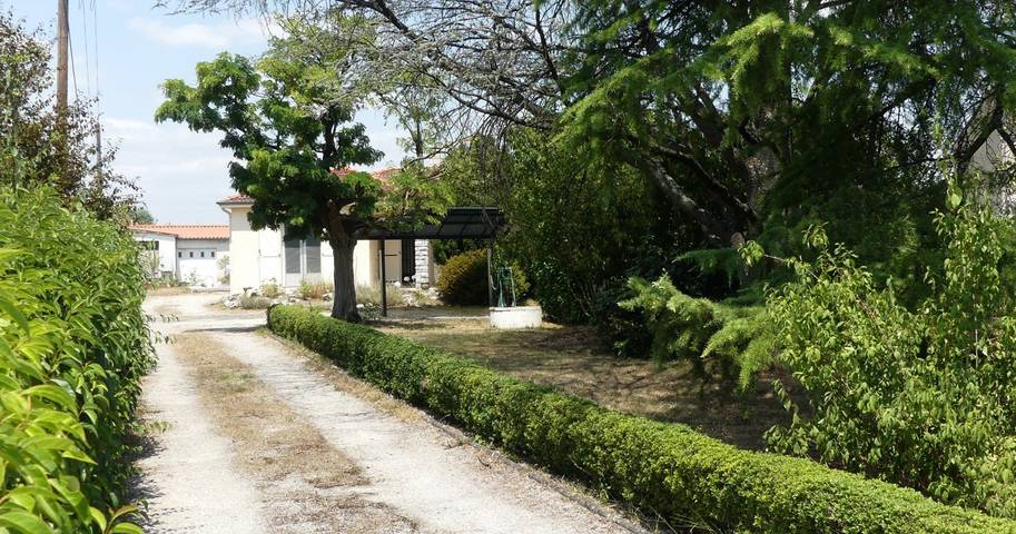 Gîte pour 6 personnes, avec piscine ainsi que jardin et terrasse, animaux acceptés dans le Tarn - 2