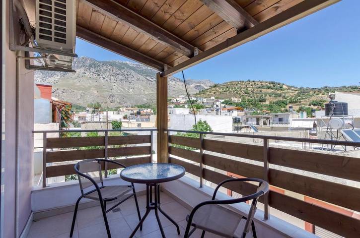 Gîte pour 2 personnes, avec vue et balcon ó Zarós - 2