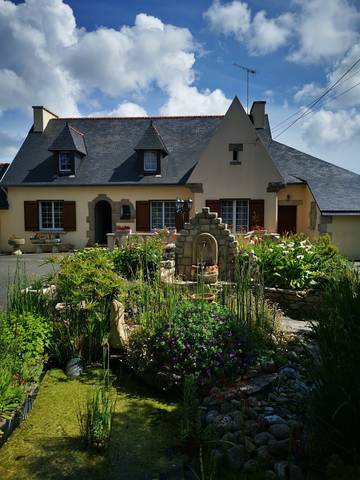 Gîte pour 2 personnes, avec jardin à Plomeur
