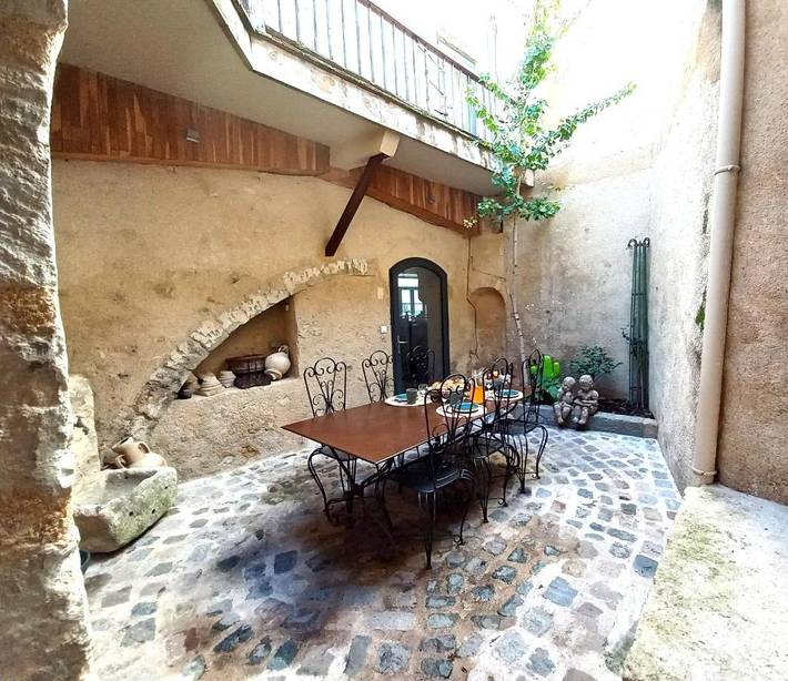 Gîte pour 2 personnes, avec jardin ainsi que terrasse et piscine dans Abbaye de Saint Michel de Frigolet - 4