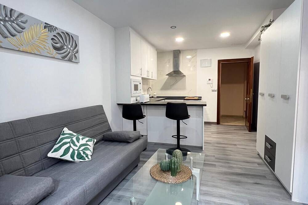 Appartamento intero, Rosal Central Studios 1: Centro Histórico, Oviedo in Oviedo, Montagne Cantabriche