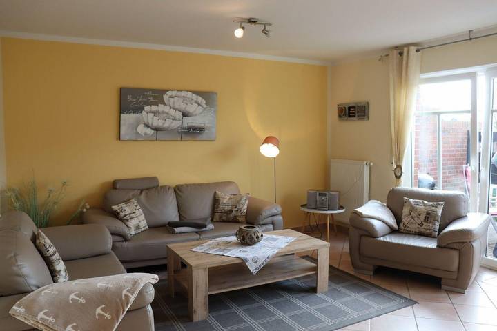 Ferienhaus für 4 Personen, mit Garten und Terrasse in Norddeich