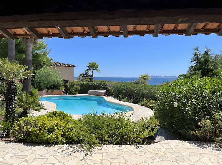 Villa pour 8 personnes, avec jardin, animaux acceptés