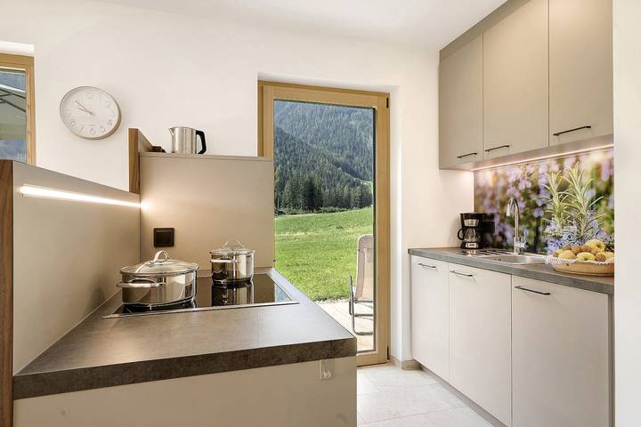 Ferienwohnung für 5 Personen, mit Sauna und Garten in Burggrafenamt - 4