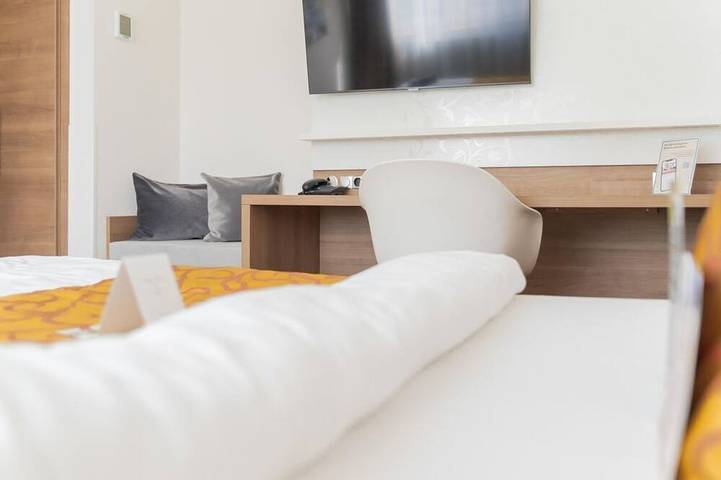 Ganze Wohnung, Standardzimmer - Size: S(mall) - Hotel & Living Am Wartturm in Speyer, Rheinebene